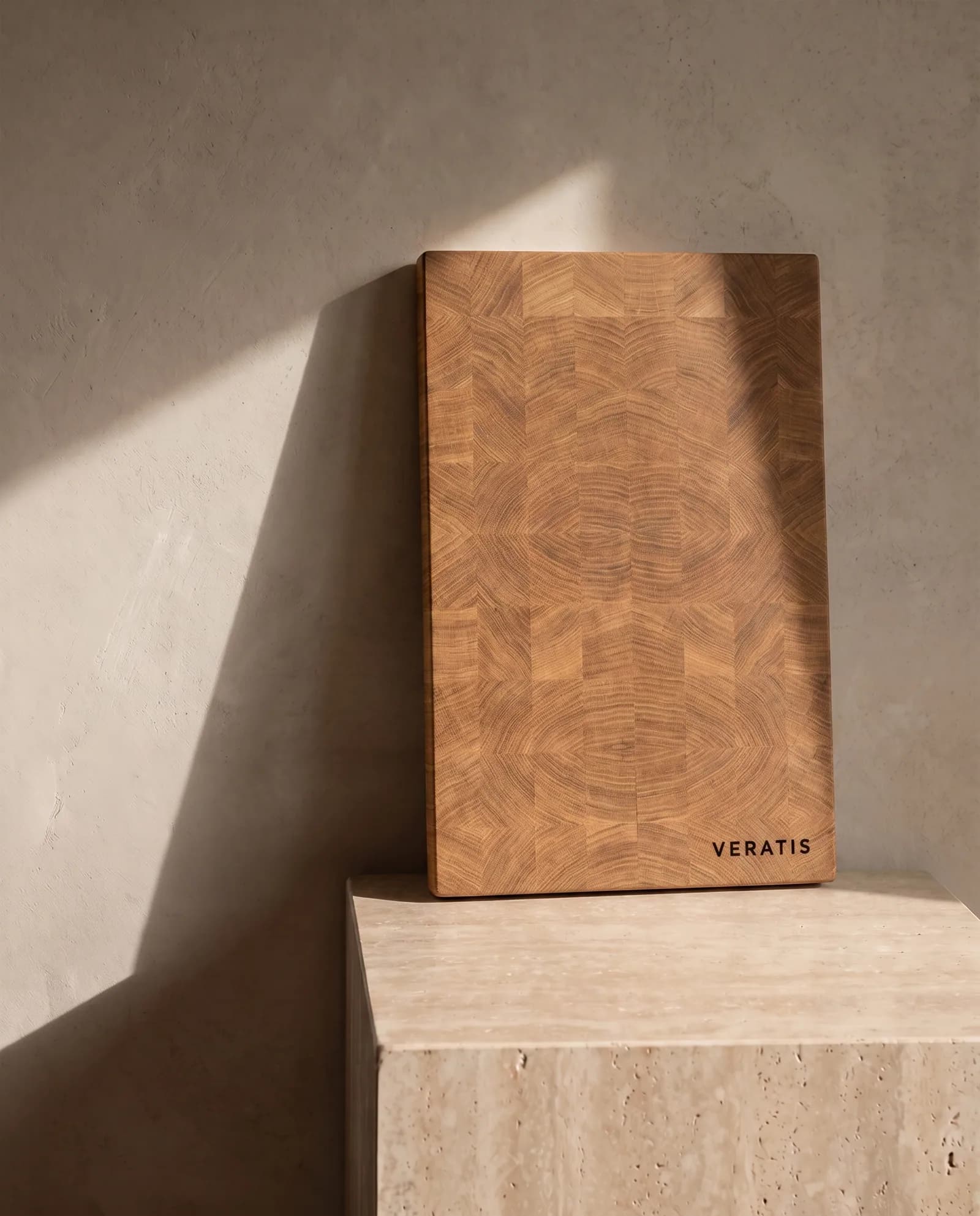 Oak Board, Large — 50 × 32 cm end-grain board for cutting and serving